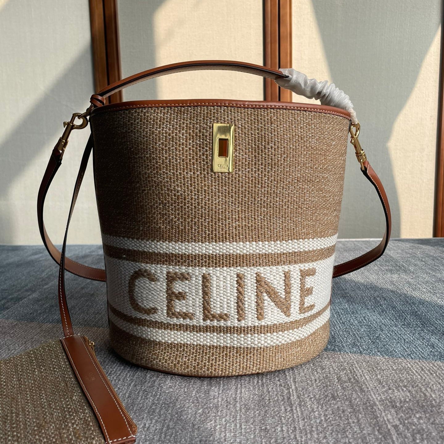 CELINE BUCKET 25 IN PRINTED CANVAS BROWN WHITE