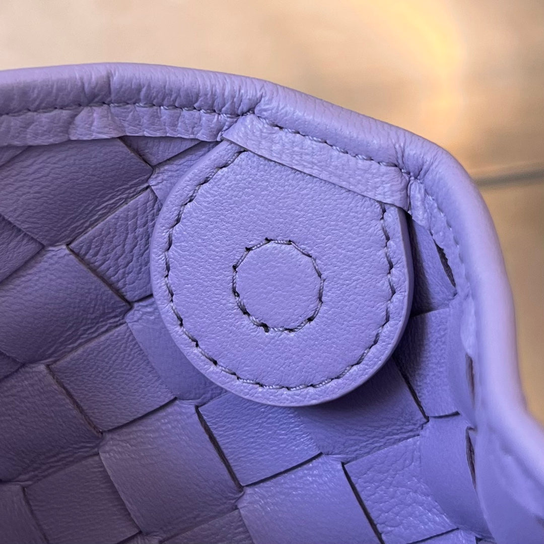 BOTTEGA VENETA SARDINE 20 WITH CHAIN IN ORCHID PURPLE LAMBSKIN