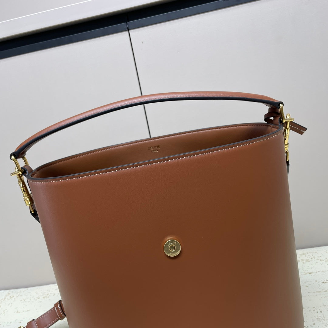 CELINE MEDIUM 28 LOUISE BAG IN BRONZE BROWN SMOOTH CALFSKIN