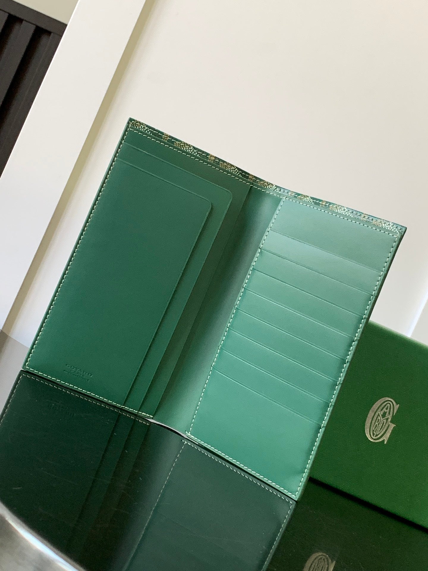 RICHELIEU CHECKBOOK WALLET 19 IN GREEN GOYARDINE CANVAS AND CALFSKIN